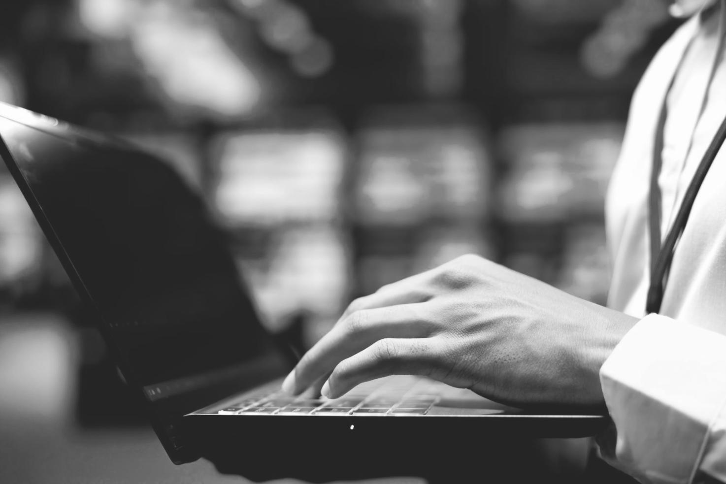 Students collaborating on user research project